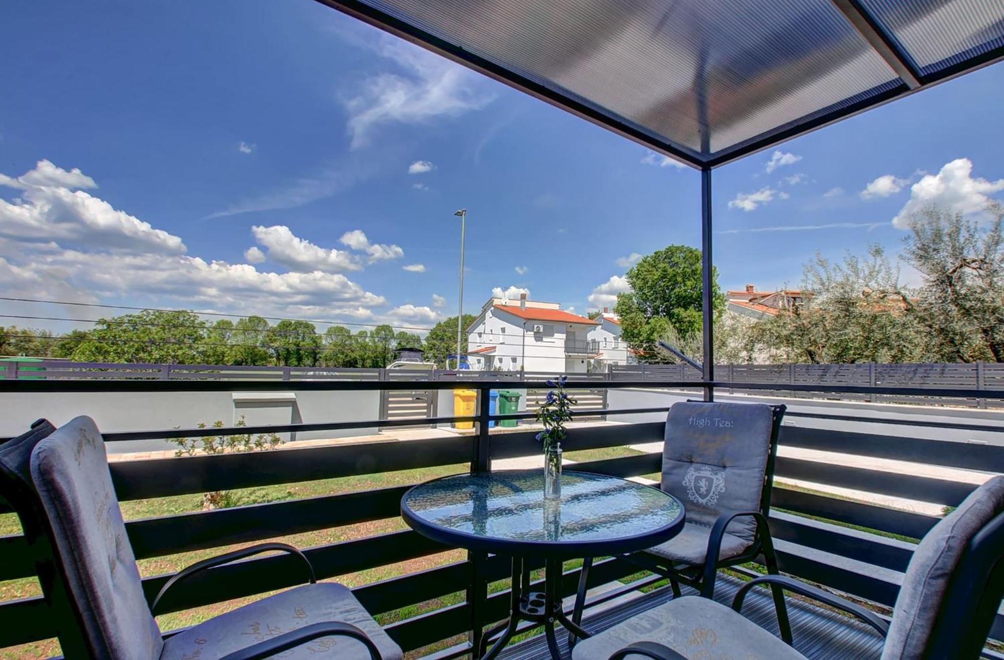 Lovely Apartments In Valbandon Фажана Экстерьер фото